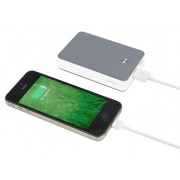 Powerbank solaire avec batterie pour charger jusqu'à 5 iPhones en plein air